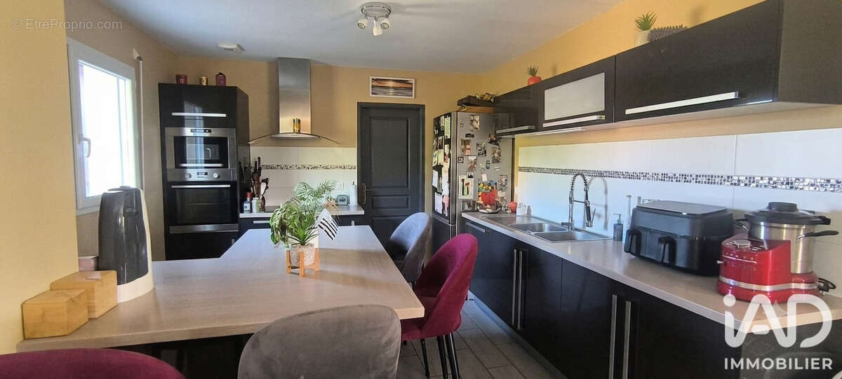 Maison 101 m² à La Bosse-De-Bretagne  - photo 2