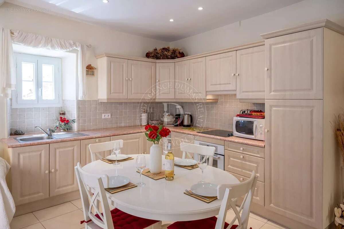 Appartement à VILLEFRANCHE-SUR-MER