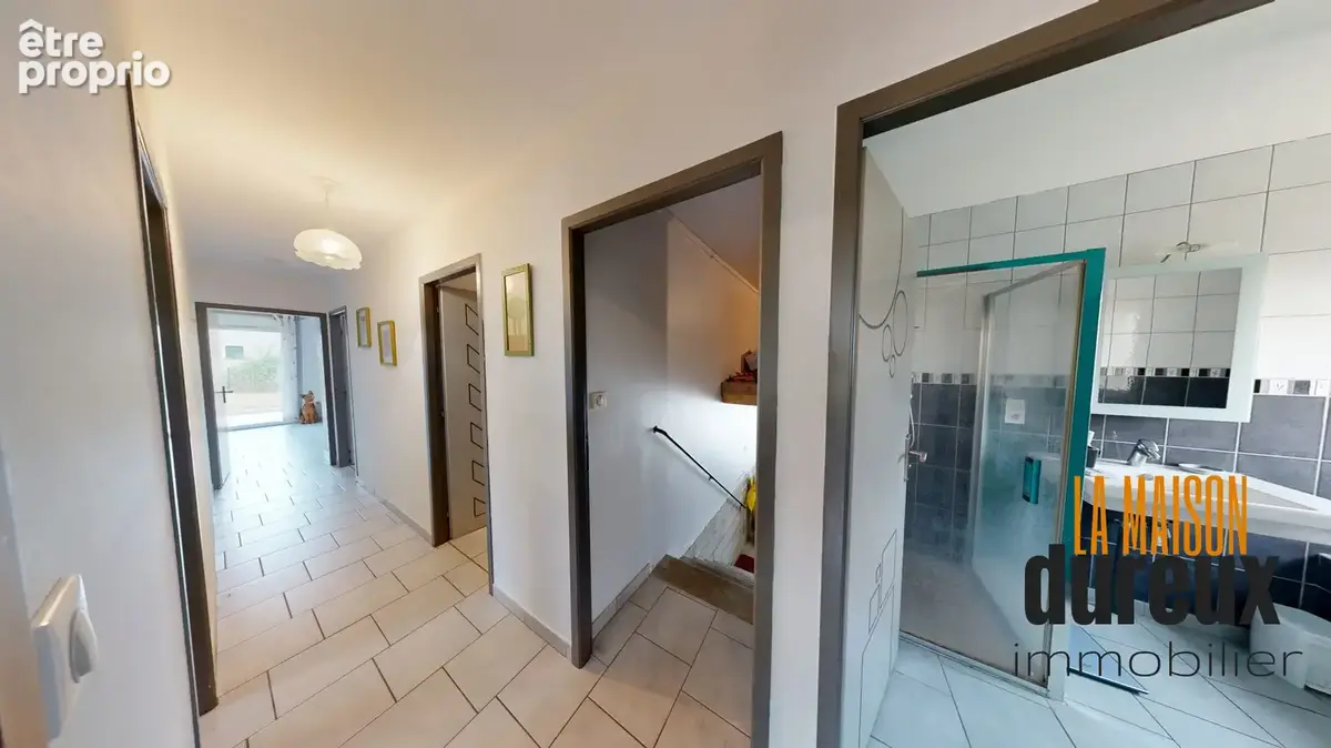 Maison 95 m² à Velesmes-Echevanne  - photo 8