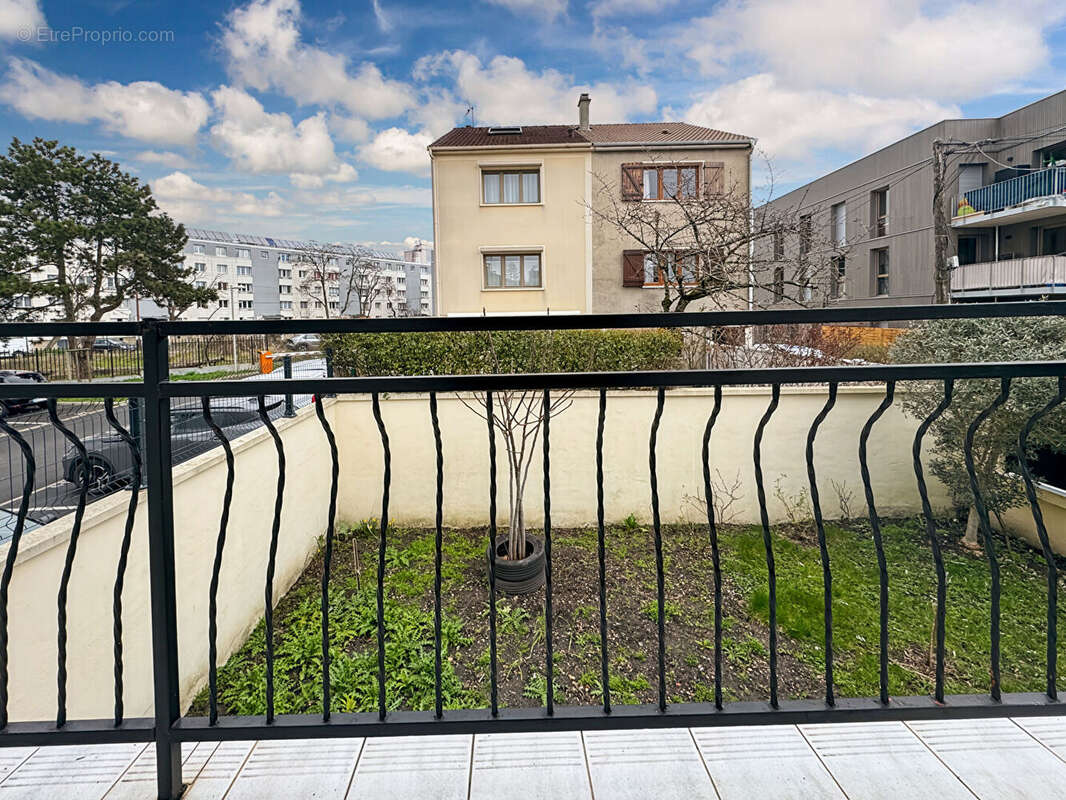 Maison à MONTREUIL