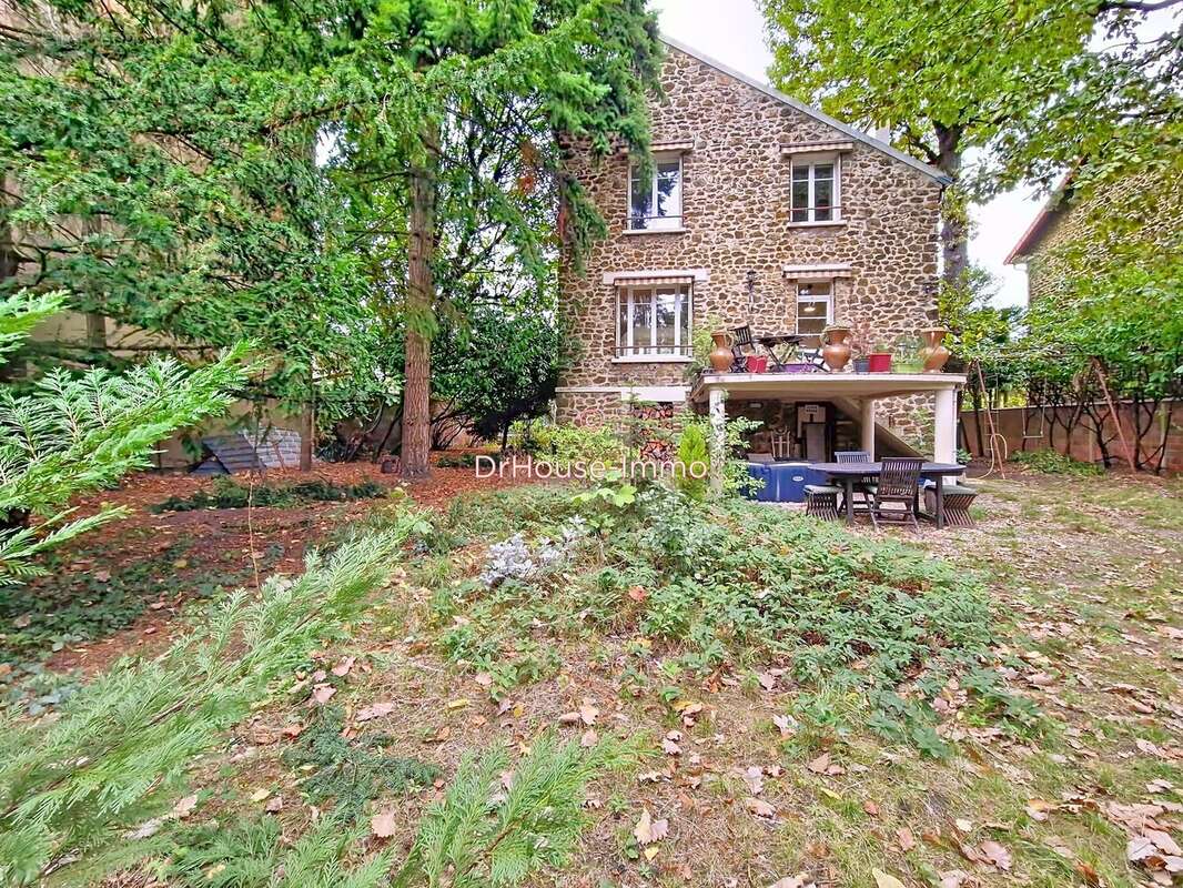 Maison 113 m² à Villemomble  - photo 7