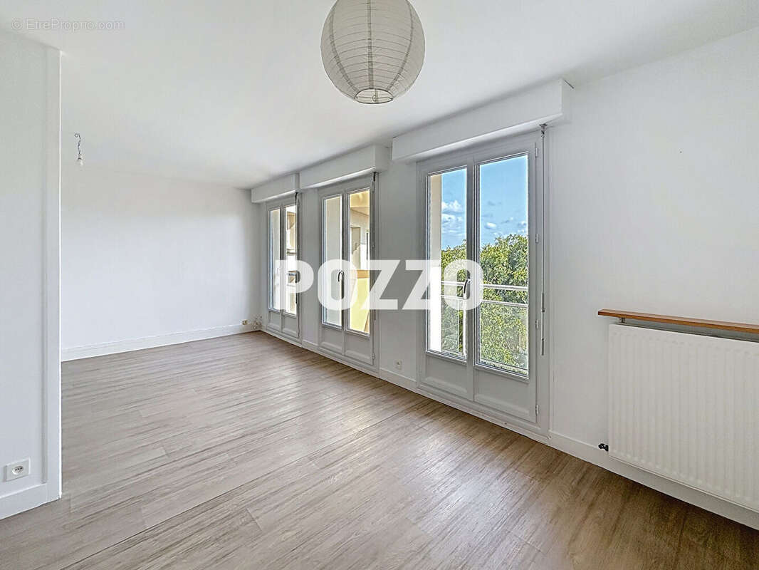 Appartement Granville 3 pièce(s) 77 m2 - Résidence avec ascenseur - proche commerces et plage - photo 4