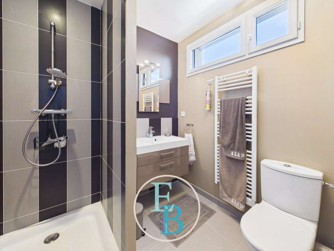 MAISON - T5 - 157,93m2 - photo 19