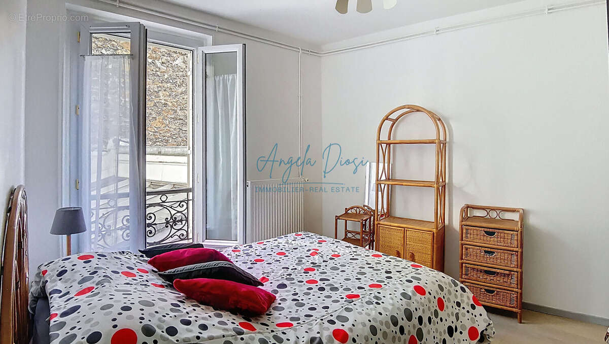 Appartement à PARIS-11E