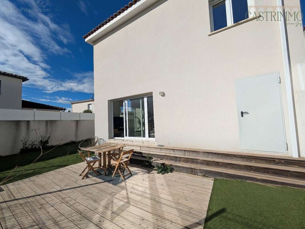 Maison à SUSSARGUES