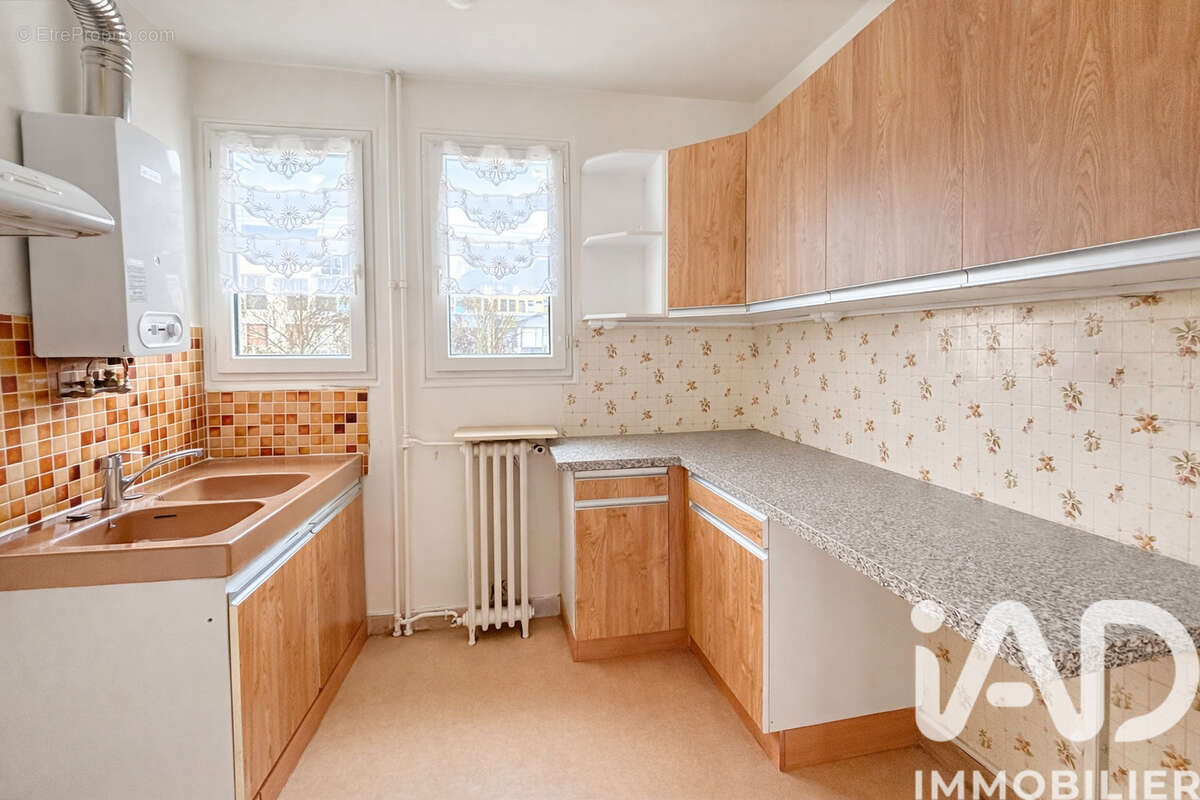 Photo 6 - Appartement à LA GARENNE-COLOMBES