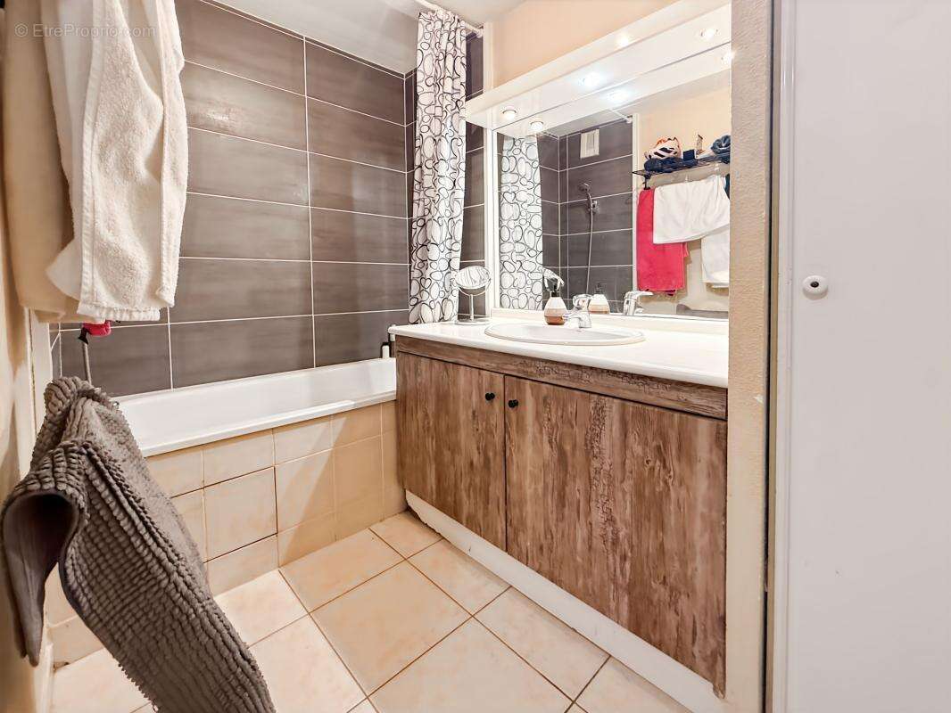 Appartement T2 de 42m² avec terrasse TOULOUSE / BARRIERE DE PARIS, dernier étage - photo 5