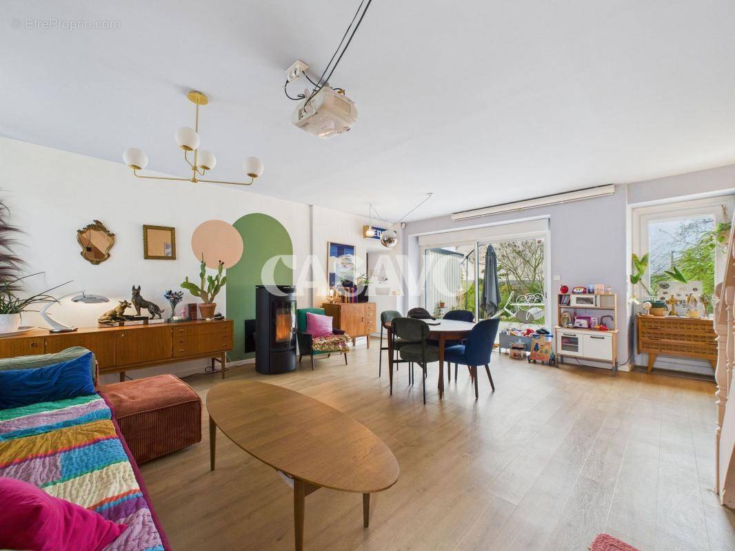 Maison à LA MONTAGNE