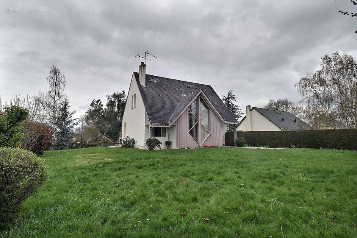 Maison à SAINT-LAMBERT-LA-POTHERIE
