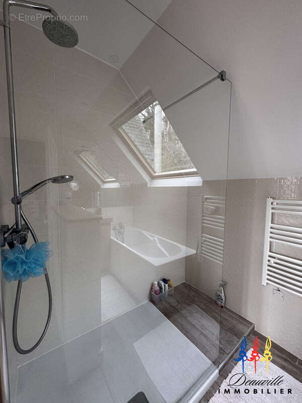 Maison à TROUVILLE-SUR-MER