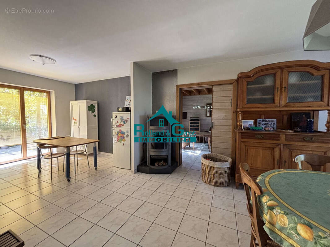 Maison à SAINT-SULPICE-LA-FORET