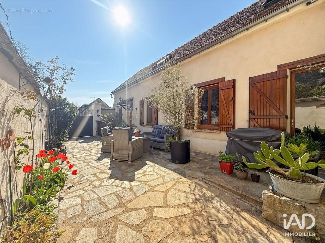 Photo 1 - Maison à MISY-SUR-YONNE