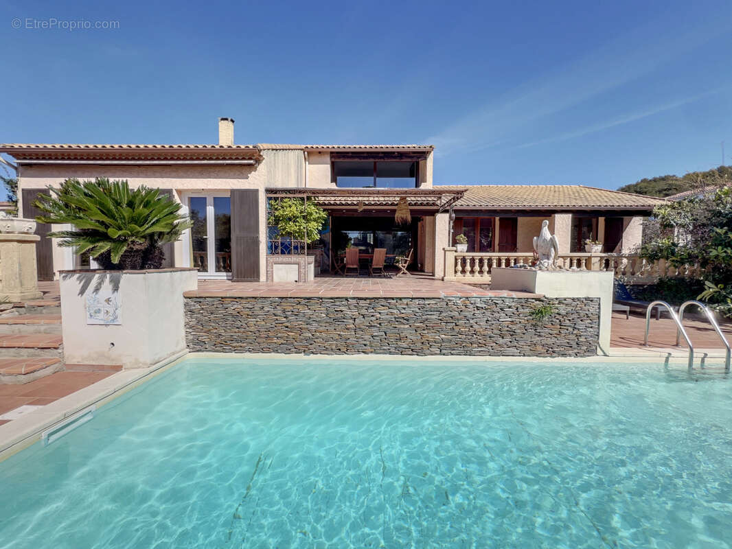 Maison à SAUSSET-LES-PINS