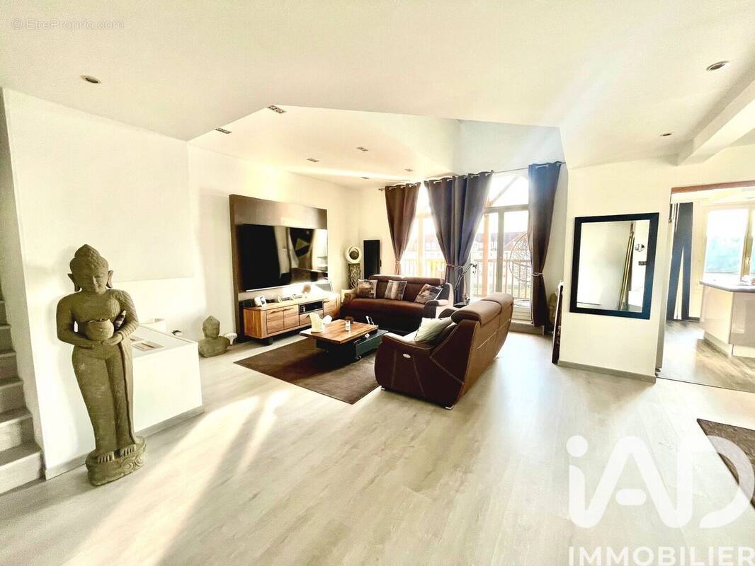 Photo 1 - Appartement à CERGY