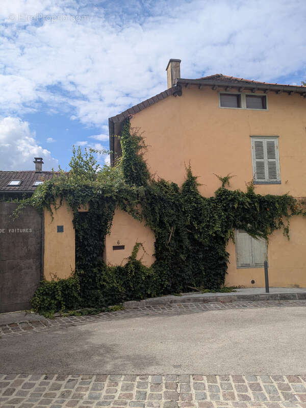 Appartement à TROYES