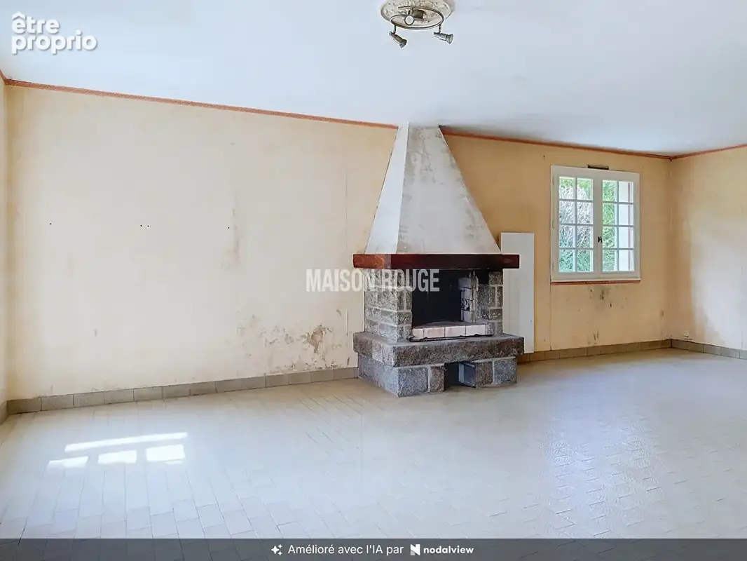 Combourg centre : beau potentiel pour ce pavillon à rénover ! - photo 2