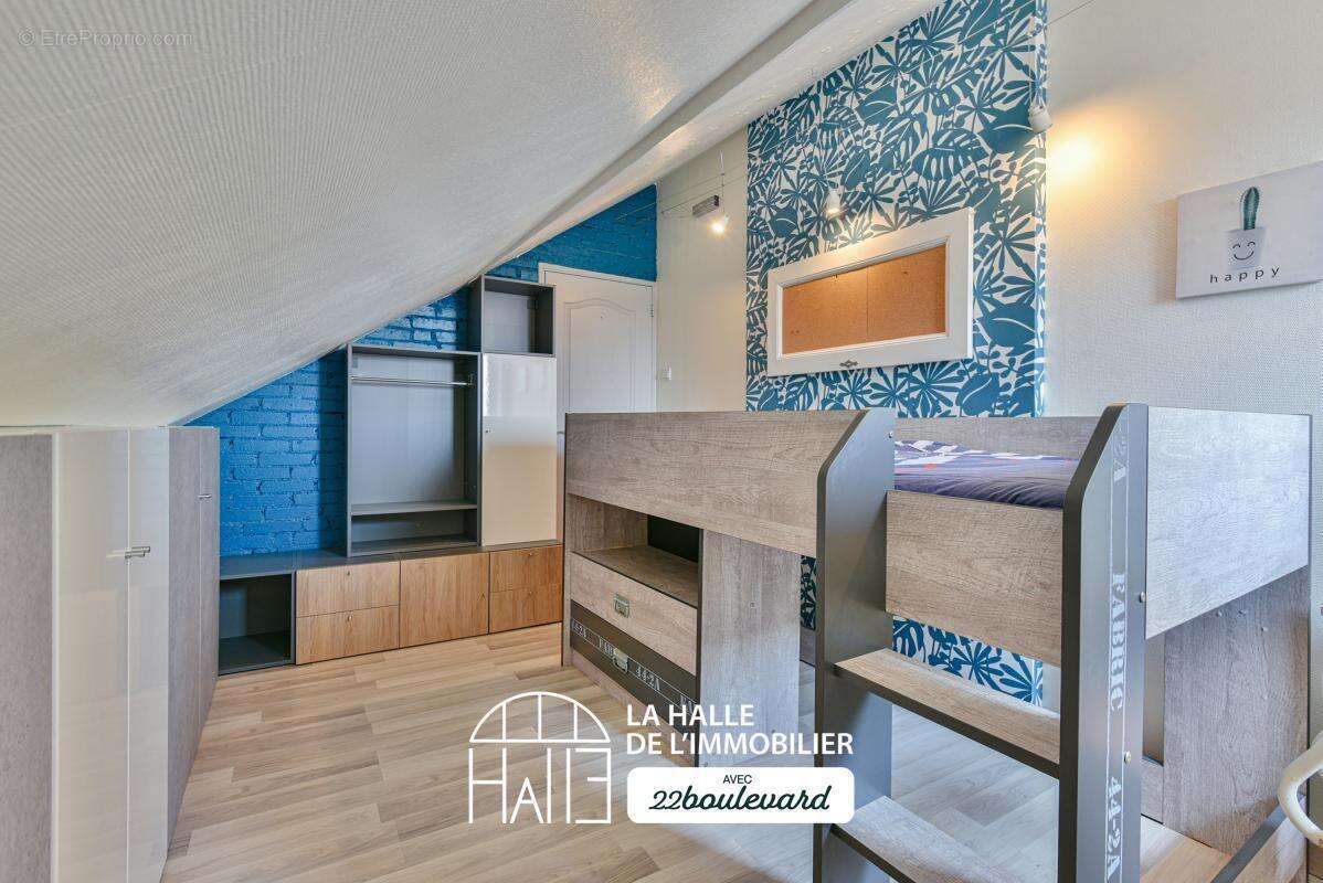 Maison 143 m² à Le Palais-Sur-Vienne  - photo 9