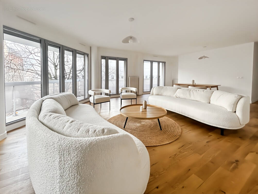 Appartement à PARIS-4E