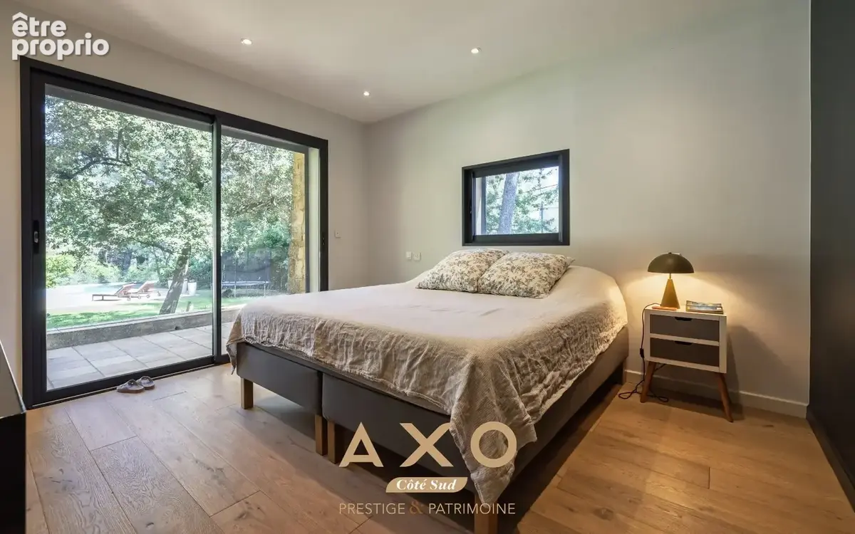 Éguilles - maison - 260 m² - 6 chambres - piscine - pool-house - terrain 4 000 m² - 1 530 000  - photo 11