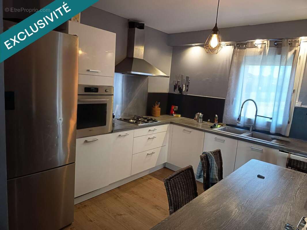 Photo 6 - Maison à PRISSE