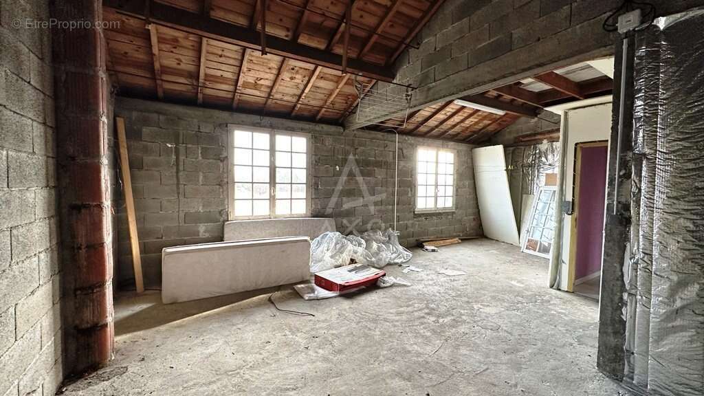 Maison à LA BRUFFIERE