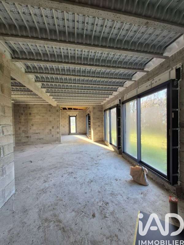 Photo 3 - Maison à SAINT-HILAIRE-DU-ROSIER