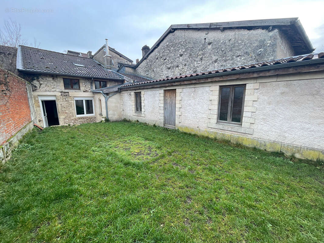 Appartement à LIGNY-EN-BARROIS