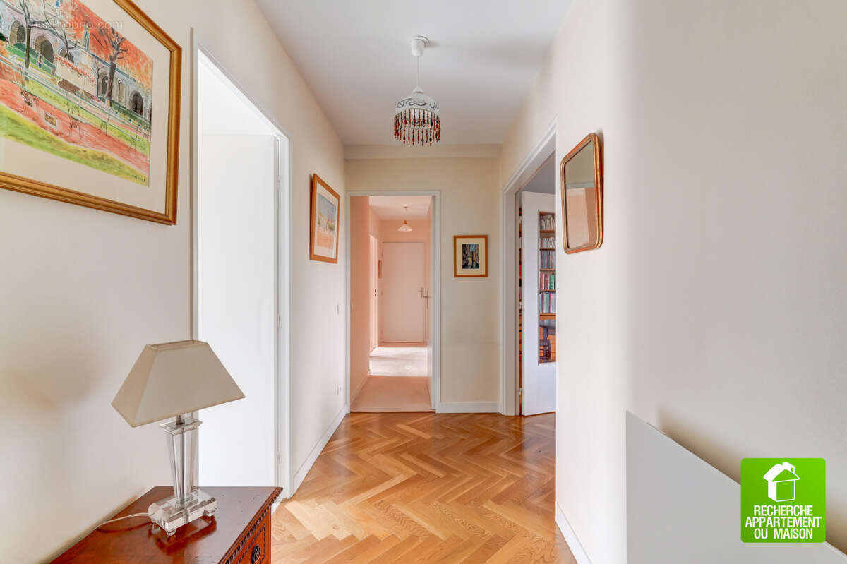 Appartement de standing dans une résidence haut de gamme - photo 2