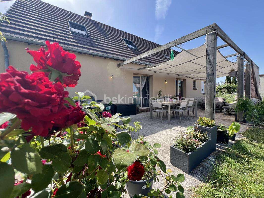Maison à LINDRY