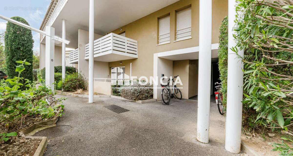 Appartement à SALON-DE-PROVENCE