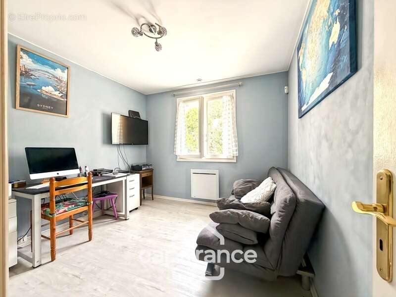 Maison à vendre Sur les hauteurs de Givors avec une Vue panoramique sur le Rhône - photo 15