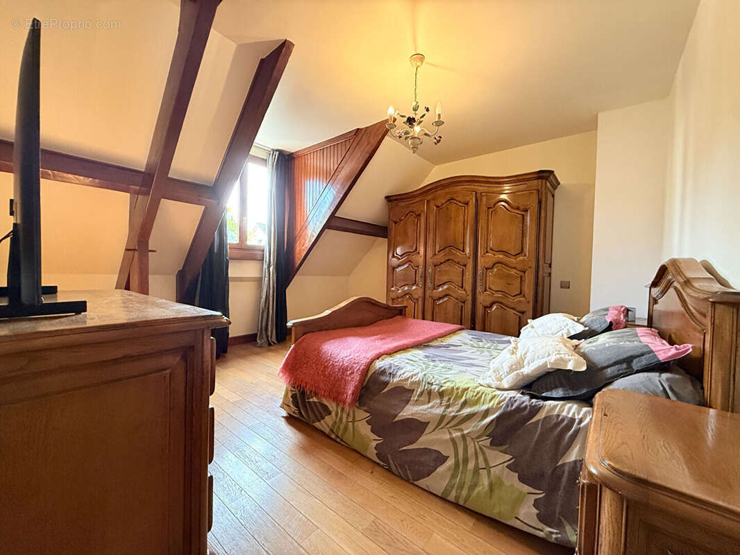 Maison à RIS-ORANGIS