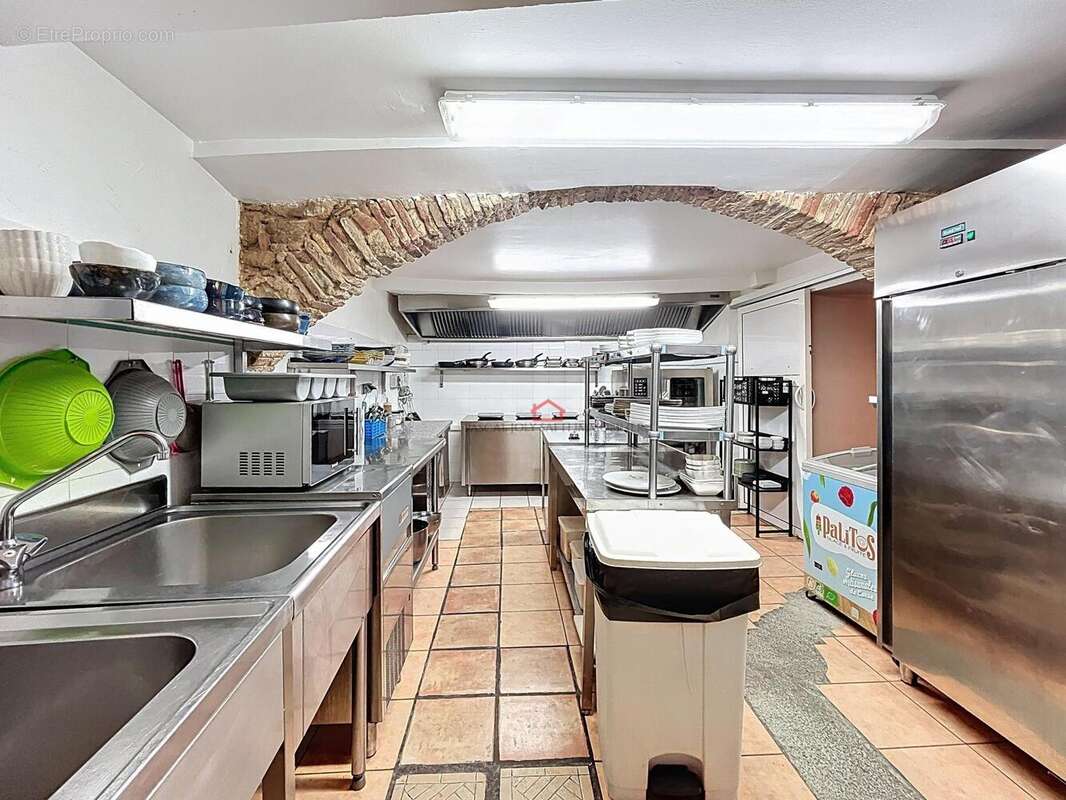 Photo 2 - Commerce à AJACCIO