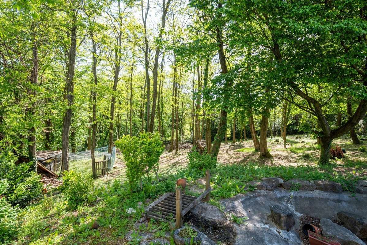 Maison à SAINT-BONNET-DE-MURE