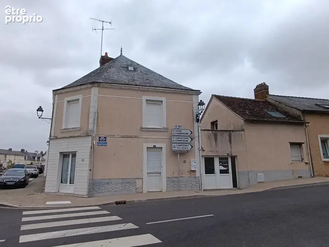 Appartement à LOUE