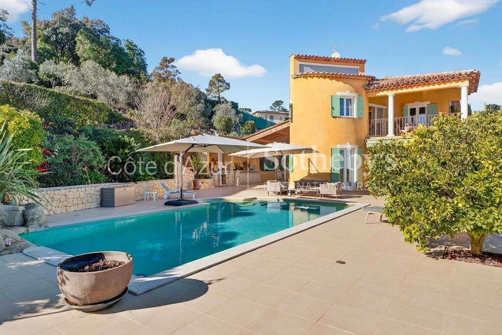 Maison à MONTAUROUX