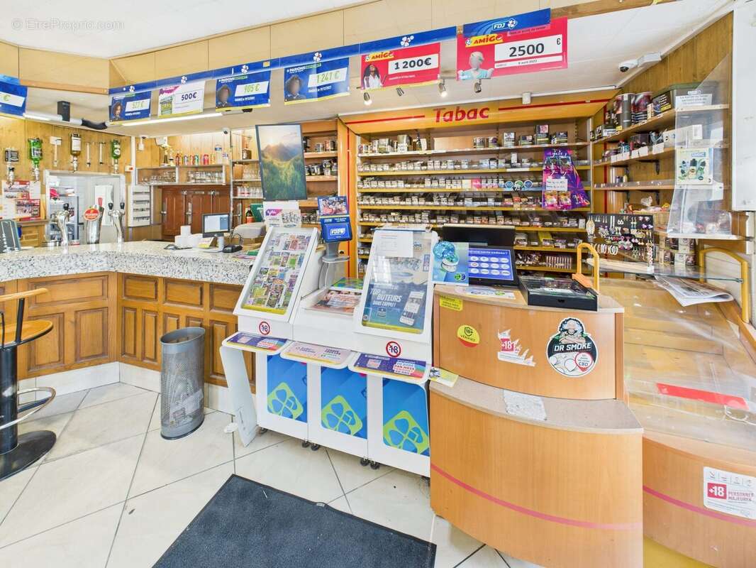 Autre à MARIGNY-LE-CHATEL