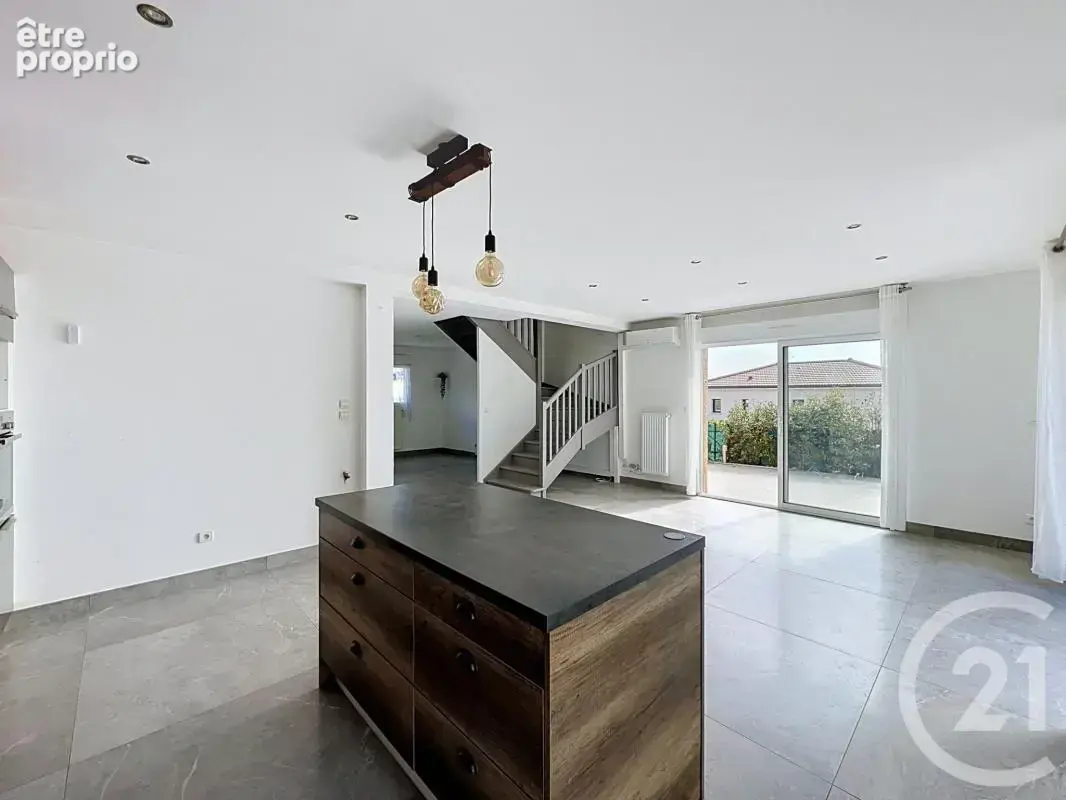 Maison 116 m² à Saint-Maurice-Sur-Dargoire  - photo 6