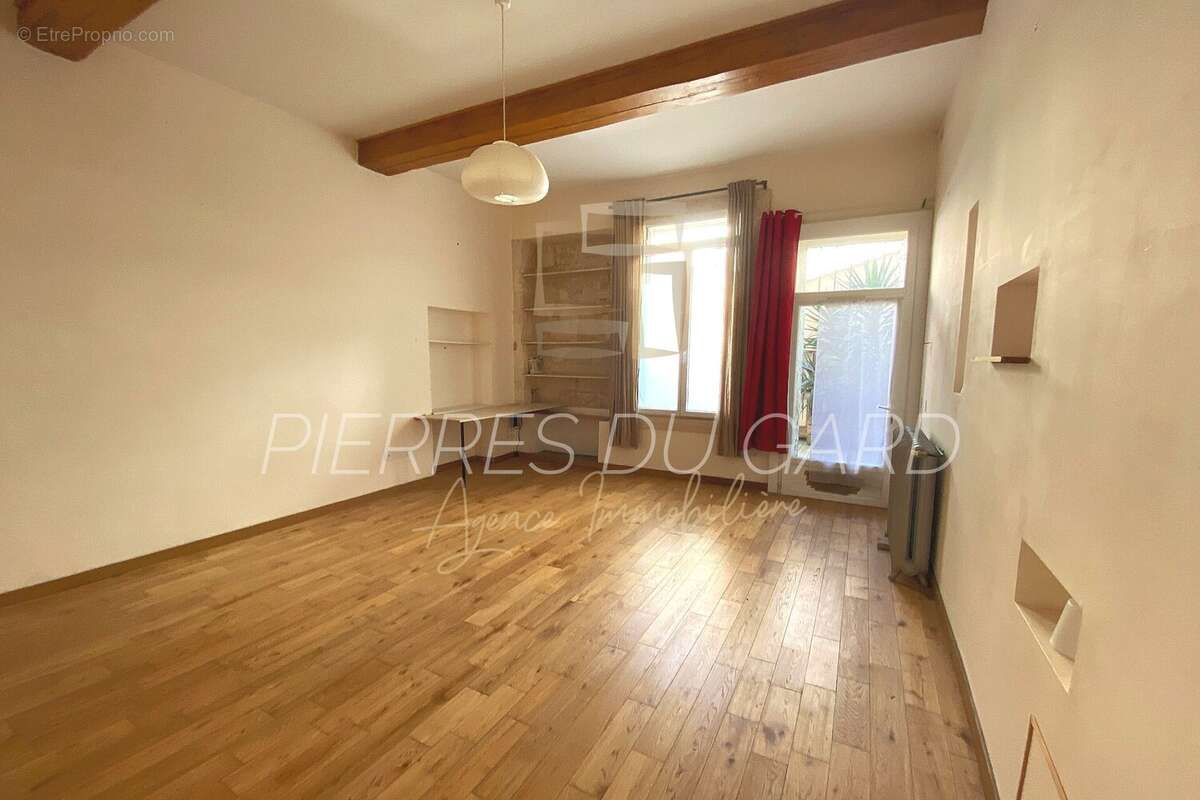 Appartement à NIMES