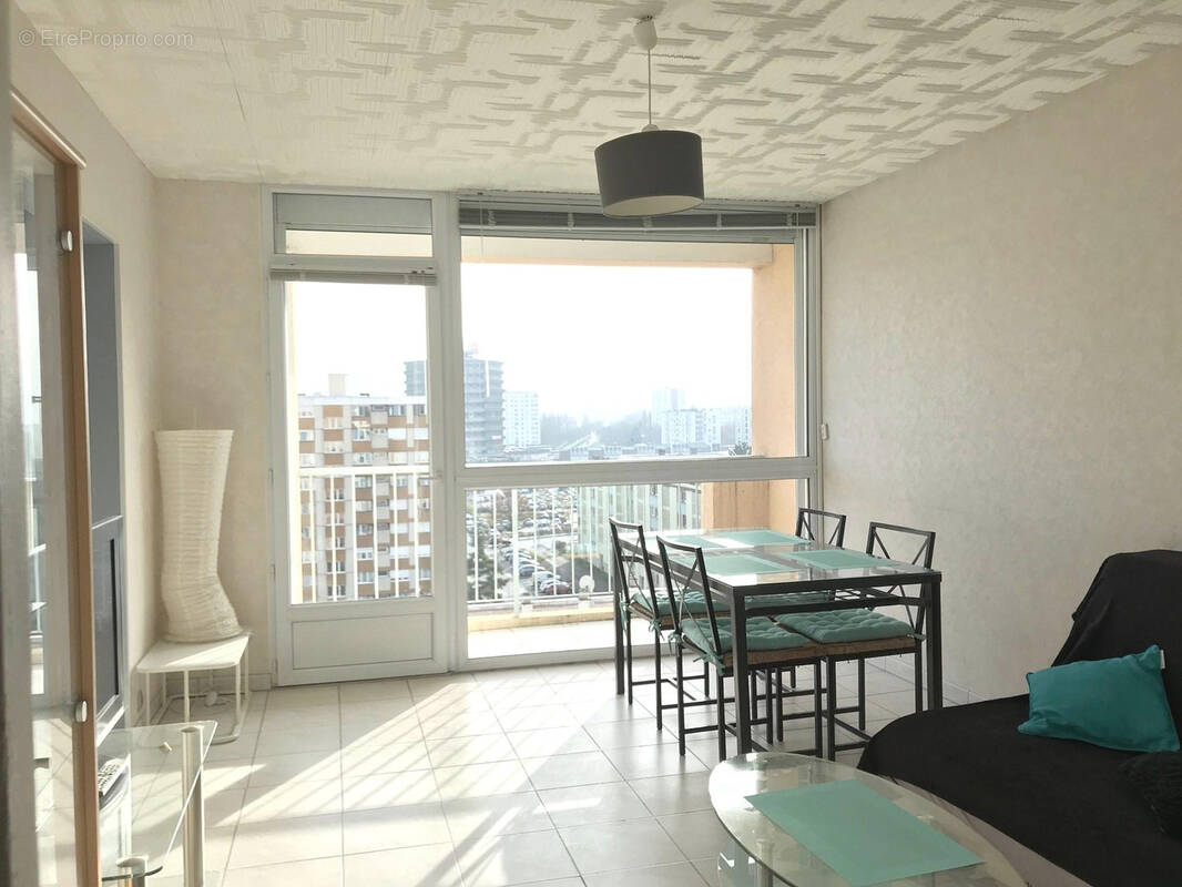 Appartement à VANDOEUVRE-LES-NANCY