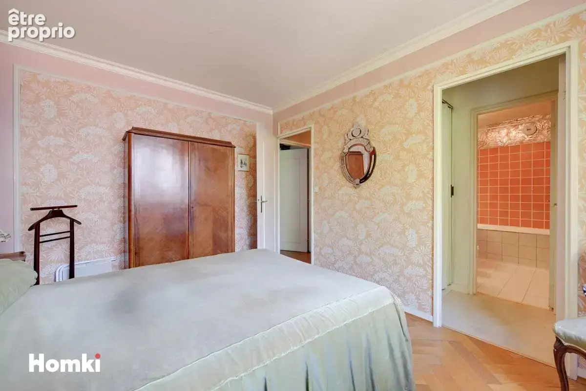 Appartement T4 de 112 m² à Créteil 94000, Place Salvador Allende - photo 16
