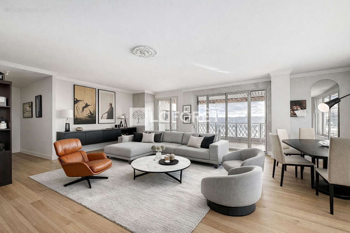 Appartement à SURESNES