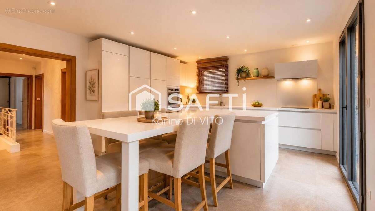Maison 149 m² à Sainte-Maxime  - photo 3