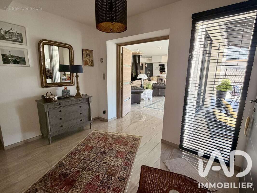Maison 178 m² à Agon-Coutainville  - photo 3