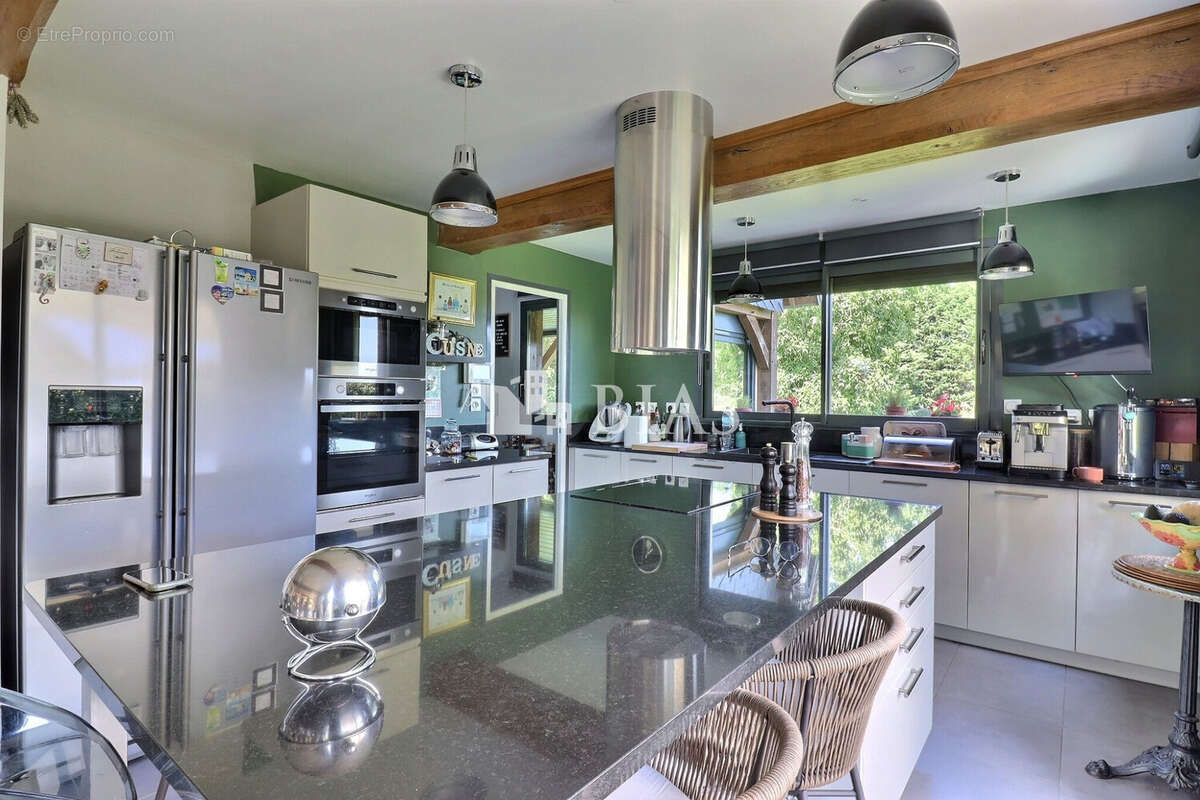 Maison 175 m² à Foulbec  - photo 8