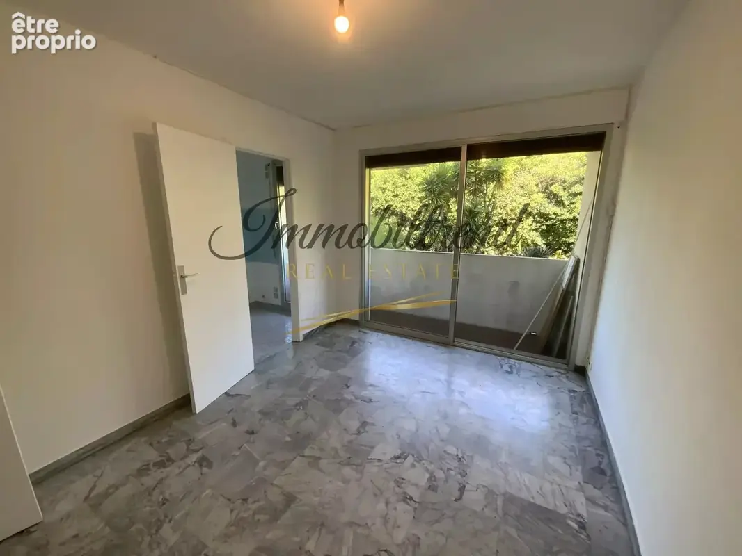 Menton bas Borrigo, studio de 23,60 m2 et balcon. - photo 14