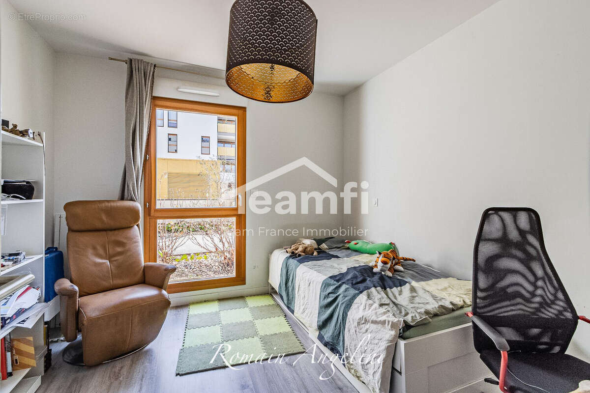 Appartement à SATHONAY-CAMP
