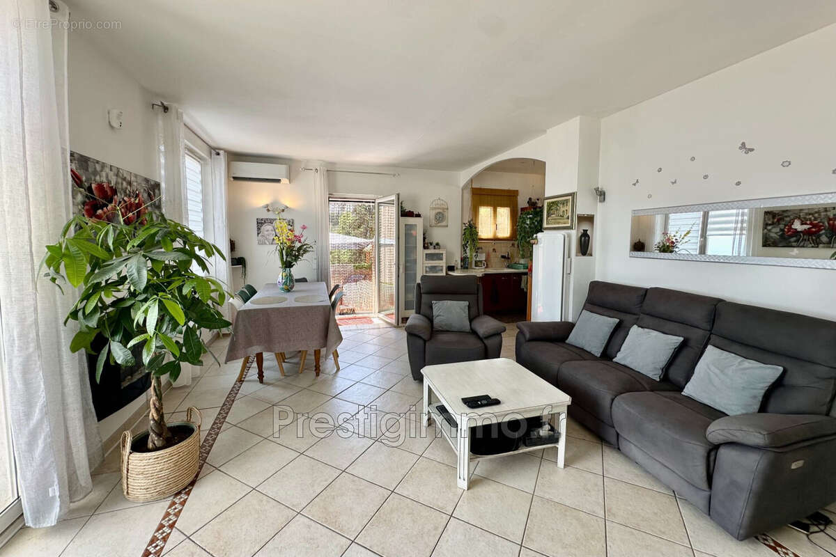 Appartement 66 m² à Grasse  - photo 4