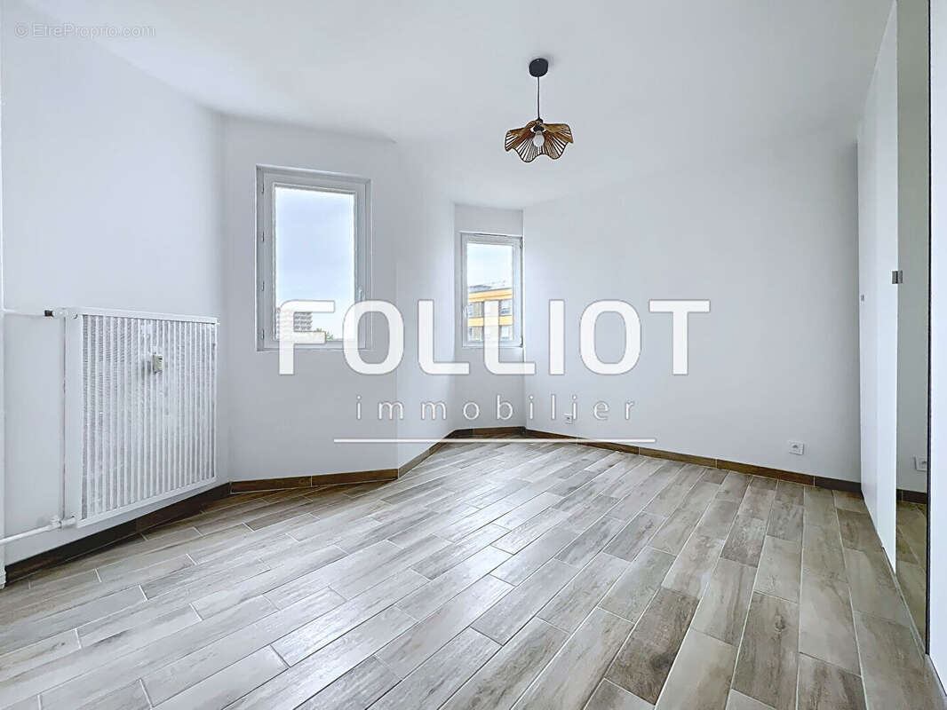Appartement à HEROUVILLE-SAINT-CLAIR
