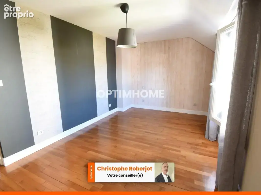 La campagne à la ville ! Jolie maison de 118m2 habitables avec garage et cour dans le quartier prisé de Chalon sur Saône et à 35 - photo 14